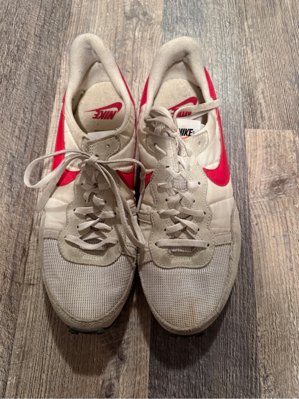 Nike Challenger OG White/University Red Men’s 9.5